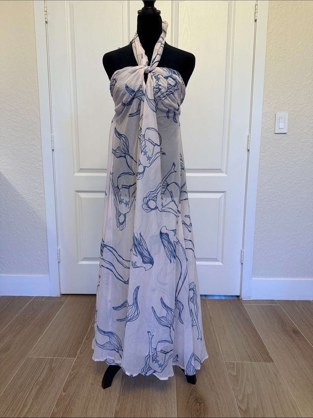 Áncora Mermaid Multiple Use Coverup